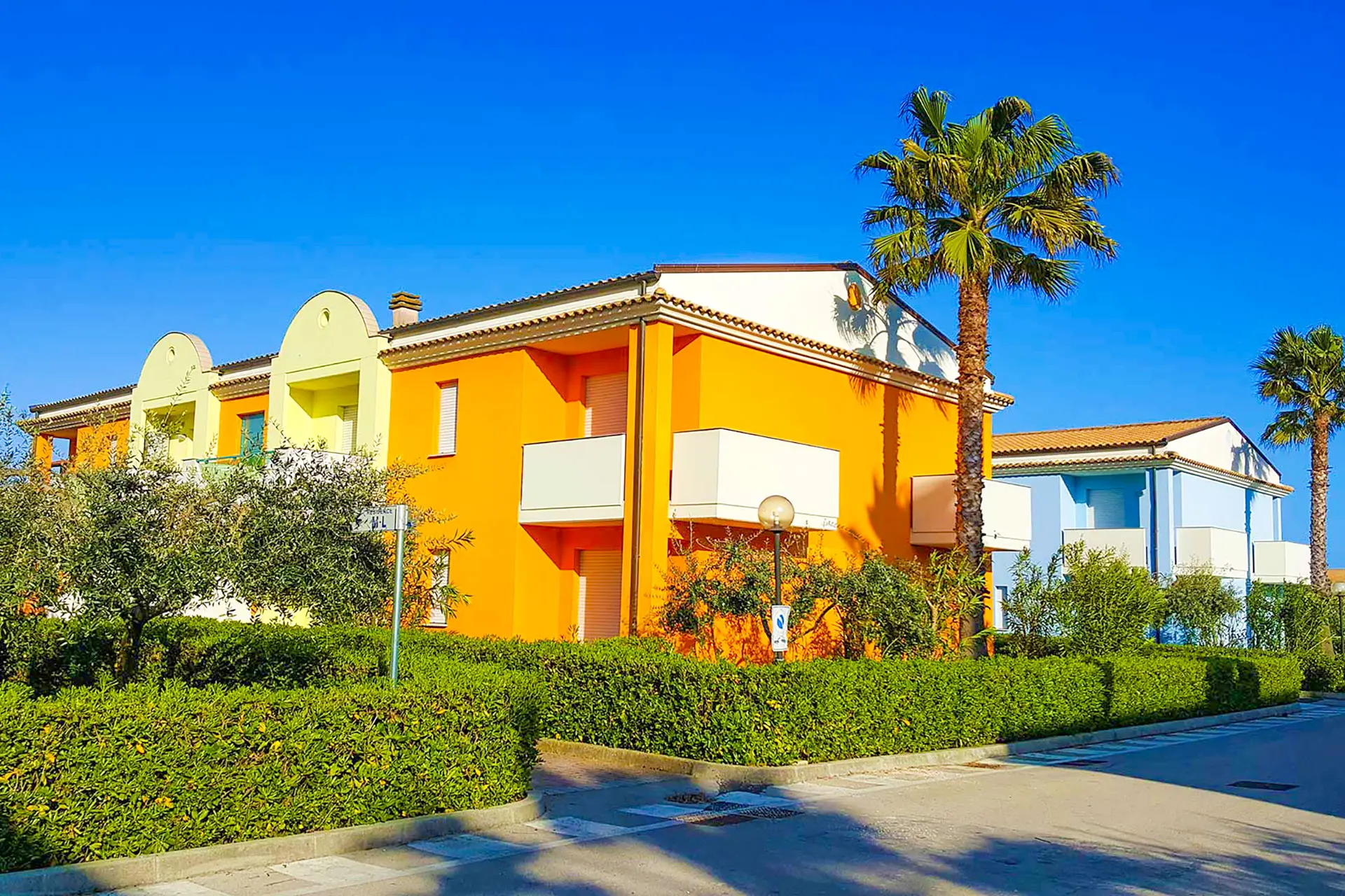 Appartamento Trilocale Terrace al Centro Vacanze De Angelis, resort sulla Riviera del Conero a Numana