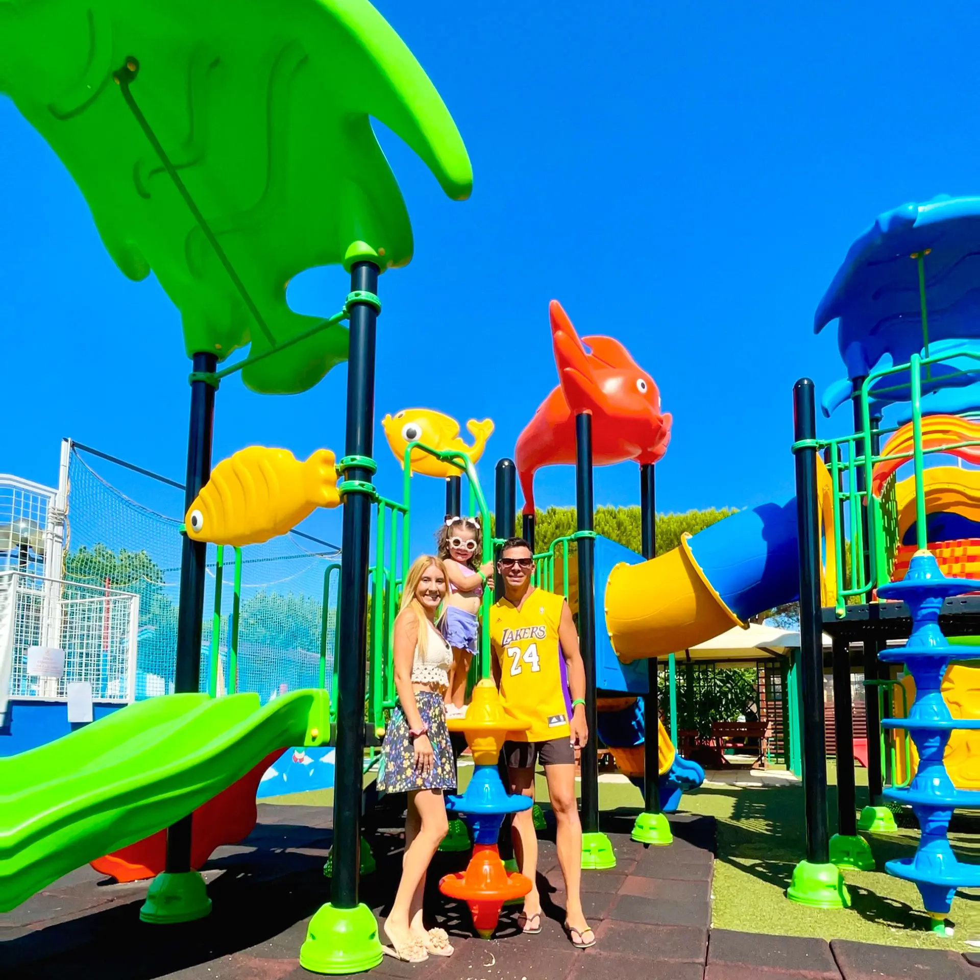 Holly parco giochi Centro Vacanze De Angelis a Numana – Resort nella Riviera del Conero